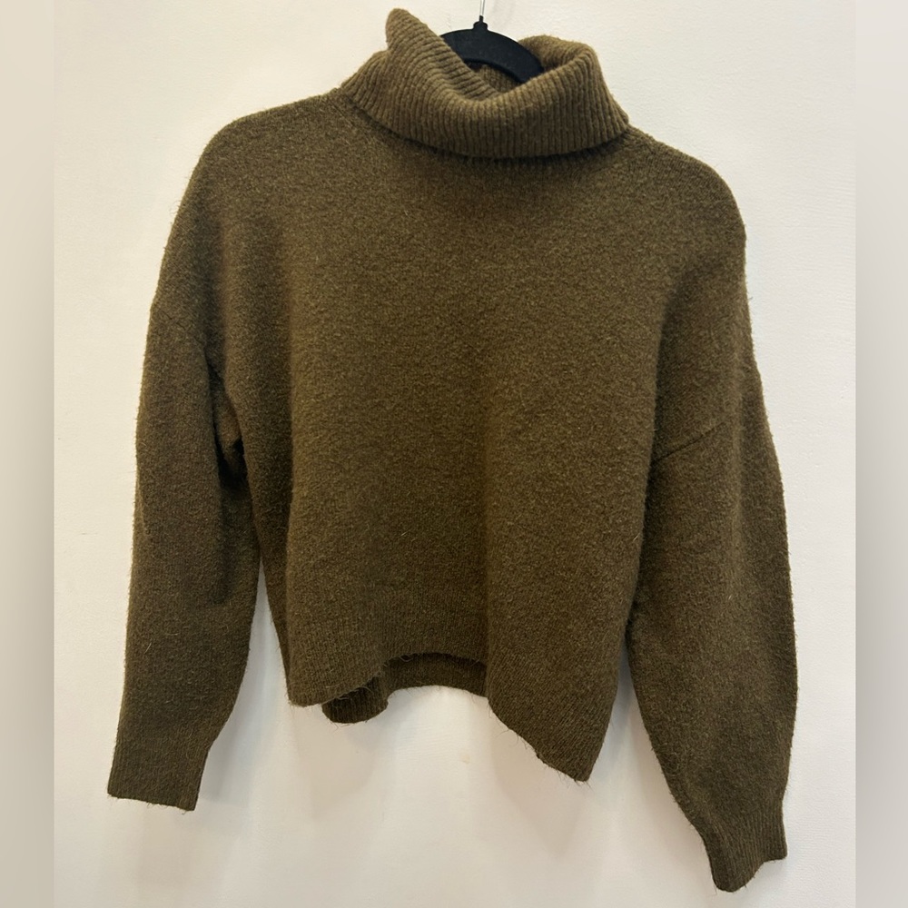 knit turtleneck sweater